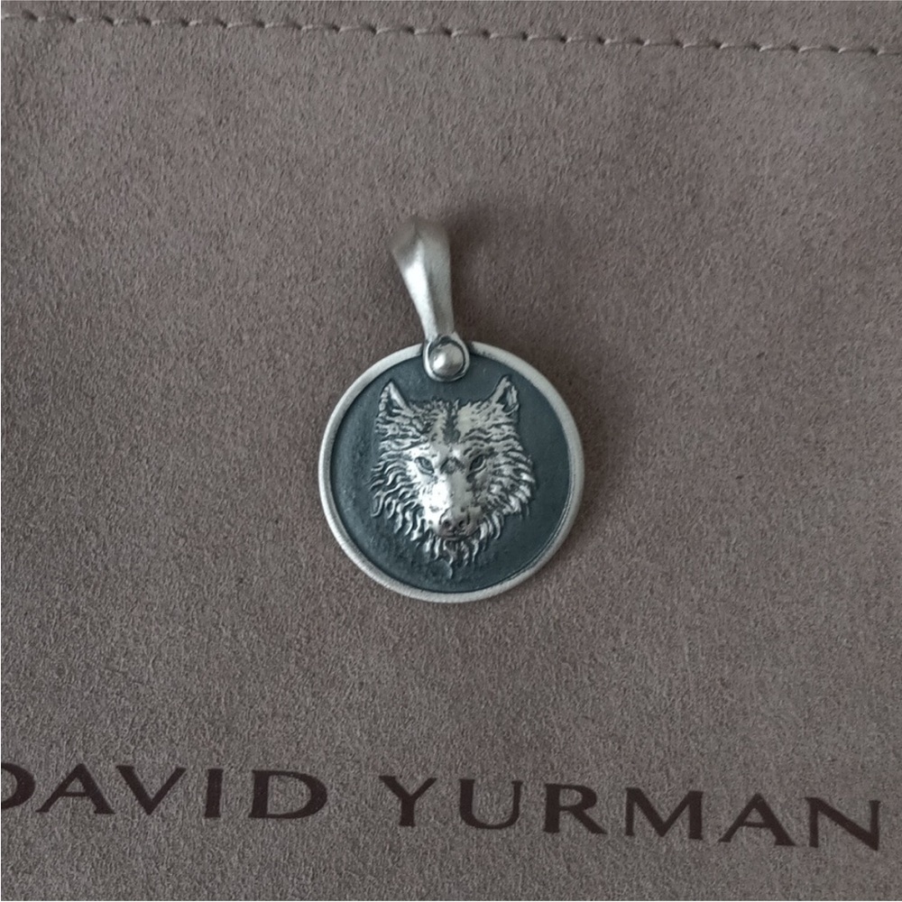 100% Authentic David Yurman 
PETRVS® WOLF AMULET